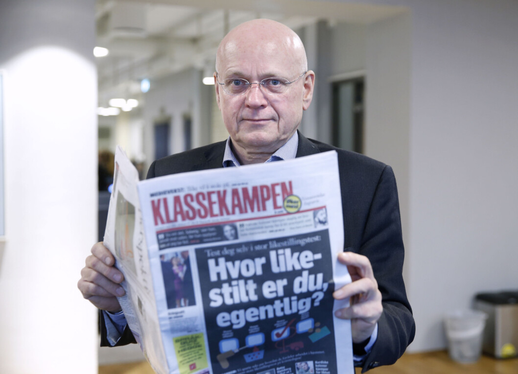 Oslo 20160308.
En blid redaktør Bjørgulv Braanen i Klassekampen er fornøyd med opplaget som er over 20000, her holder han dagens avis. Klassekampen har nå passert 20.000 i opplag
Foto: Vidar Ruud / NTB scanpix Oslo 20160308.
En blid redaktør Bjørgulv Braanen i Klassekampen er fornøyd med opplaget som er over 20000, her holder han dagens avis. Klassekampen har nå passert 20.000 i opplag
Foto: Vidar Ruud / NTB scanpix