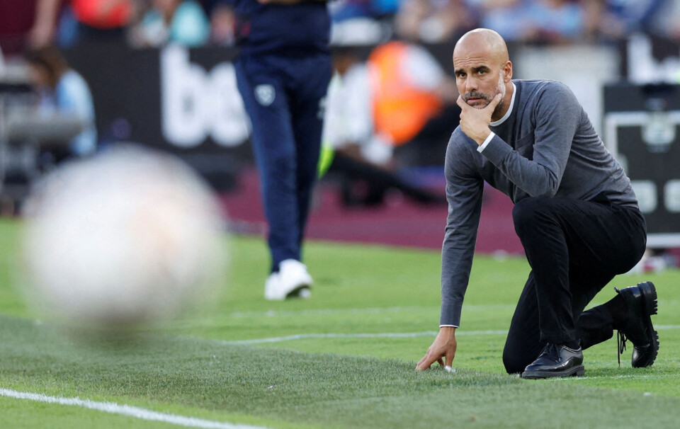 Soccer Football - Premier League - West Ham United v Manchester City - London Stadium, London, Britain - August 7, 2022 Manchester City manager Pep Guardiola and West Ham United manager David Moyes look on Action Images via Reuters/Peter Cziborra EDITORIAL USE ONLY. No use with unauthorized audio, video, data, fixture lists, club/league logos or 'live' services. Online in-match use limited to 75 images, no video emulation. No use in betting, games or single club /league/player publications. Please contact your account representative for further details. Soccer Football - Premier League - West Ham United v Manchester City - London Stadium, London, Britain - August 7, 2022 Manchester City manager Pep Guardiola and West Ham United manager David Moyes look on Action Images via Reuters/Peter Cziborra EDITORIAL USE ONLY. No use with unauthorized audio, video, data, fixture lists, club/league logos or 'live' services. Online in-match use limited to 75 images, no video emulation. No use in betting, games or single club /league/player publications. Please contact your account representative for further details.