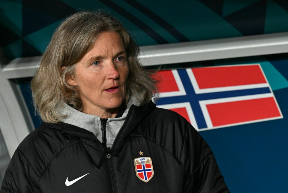 (FILES) Norway's coach Hege Riise is seen before the start of the Australia and New Zealand 2023 Women's World Cup Group A football match between Norway and the Philippines at Eden Park in Auckland on July 30, 2023. Head coach of the Norwegian football women's team Hege Riise is to step down from her post due to differences with the Federation, following poor results at the World Cup, where the Norwegians, among the favourites, were knocked out in the Round of 16, the Norwegian Football Association announced on September 1, 2023. (Photo by Saeed KHAN / AFP)